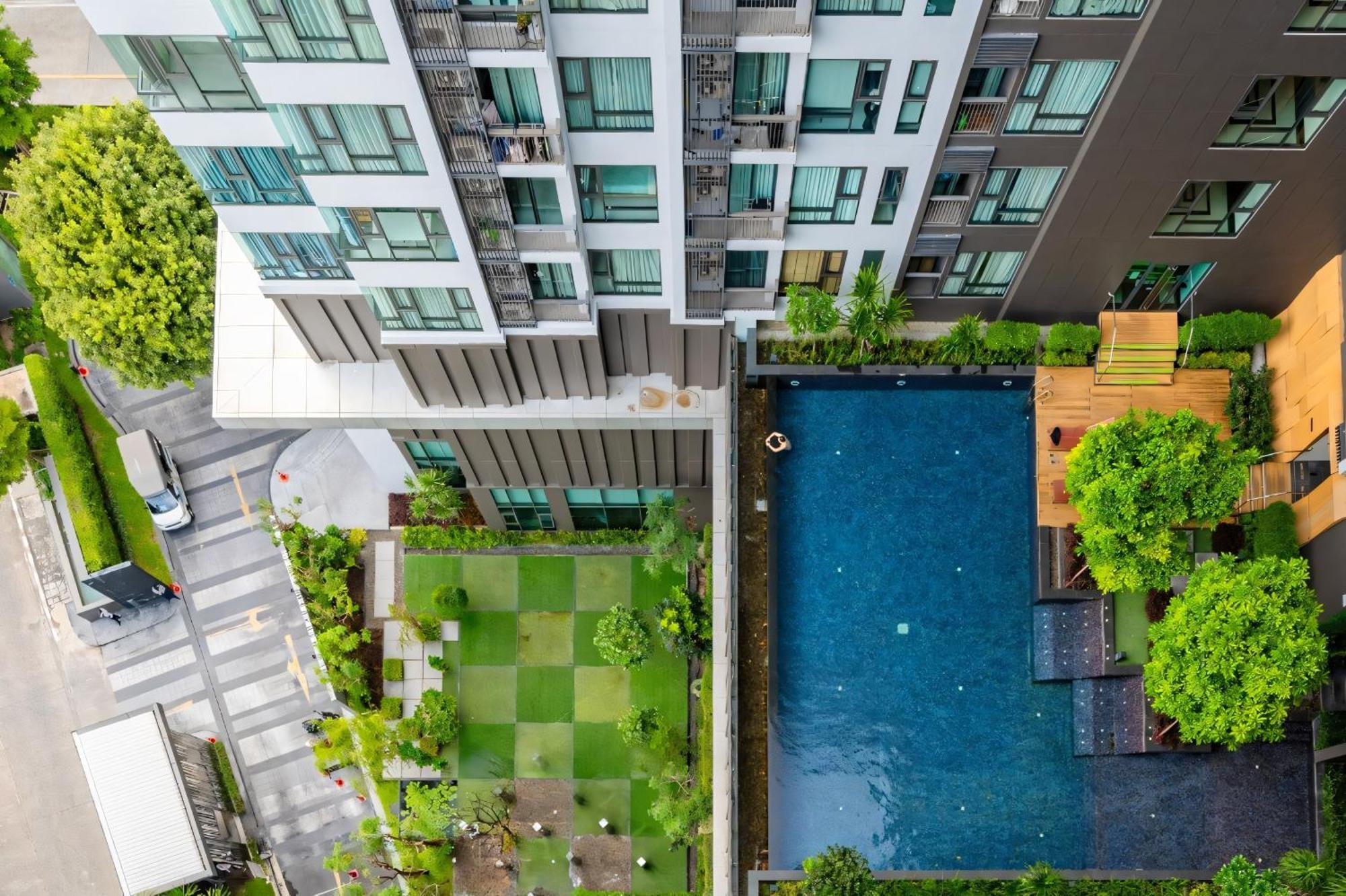 Apartment 5 Star Sukhumvit Infinity Pool Gym Sauna